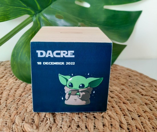 spaarpot baby yoda met naam