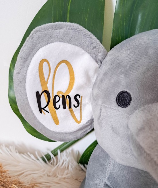 Geboorteknuffel met naam olifant grijs babykamer Gifts by M
