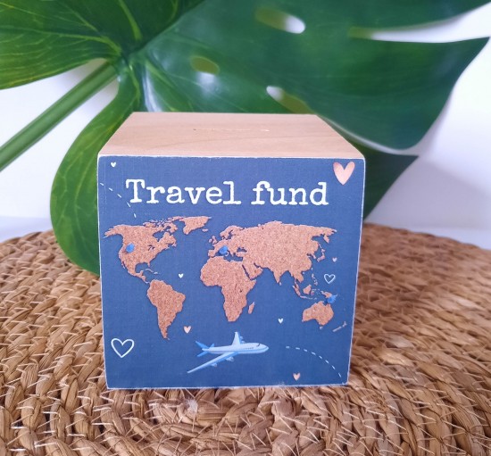 Travel fund houten spaarpot1
